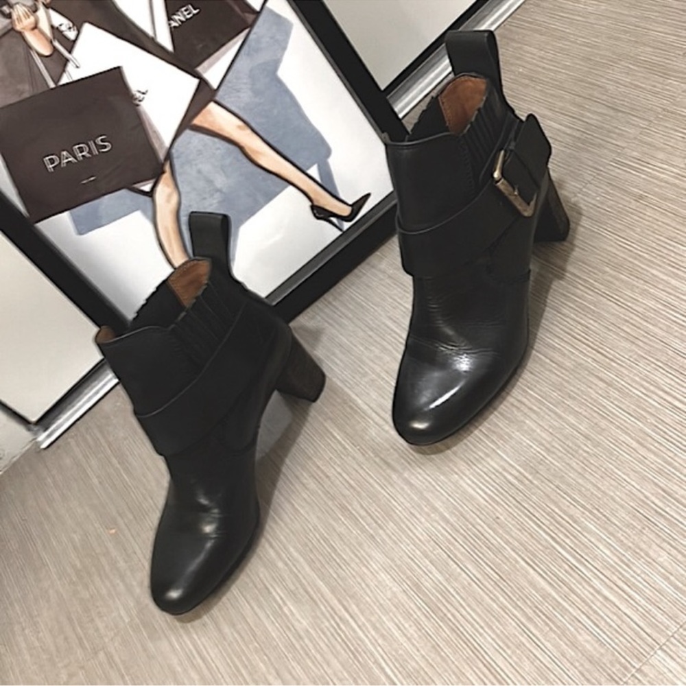 See By Chloe: Black Leather Ankle Boots